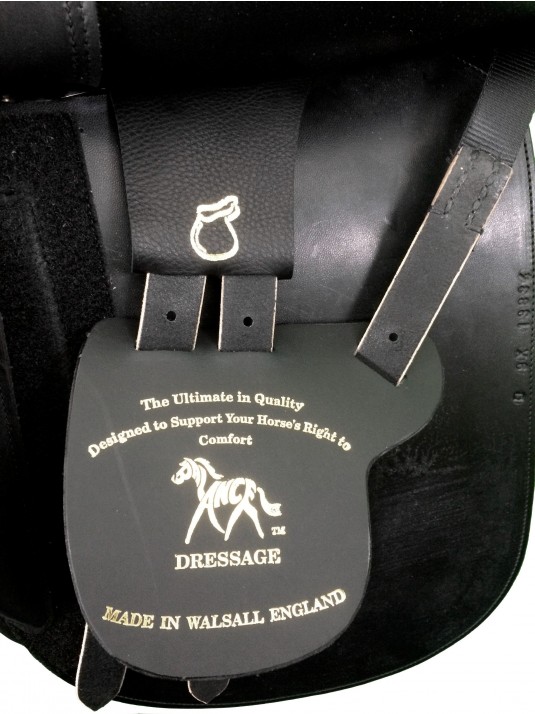 Felix Dressage Saddle image 3