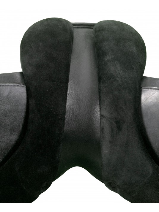 Felix Dressage Saddle image 2