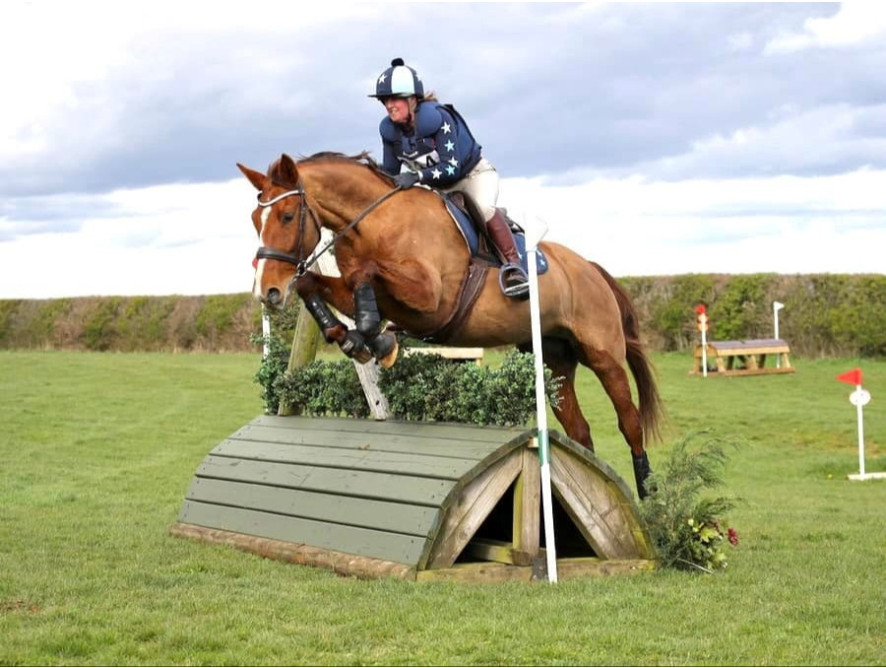 Nicky Pennie's story about her reasons for using the BALANCE Saddling System.